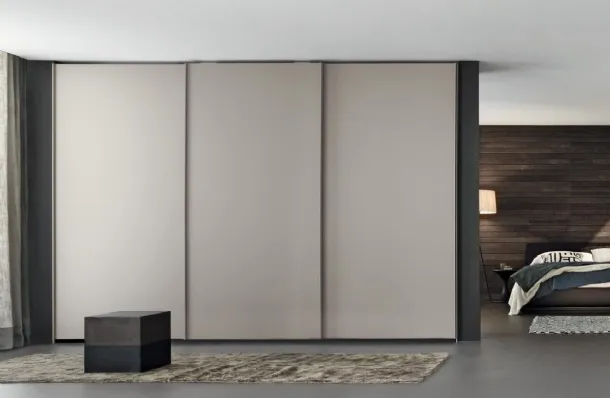 Arizona wardrobe with sliding doors, matte lacquered by Giellesse