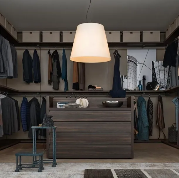 Walk-in Closet Cabin 02 in melamine wood effect by Giellesse