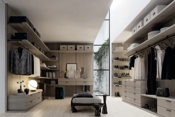 Sky comp 310 Walk-in Closet by Doal