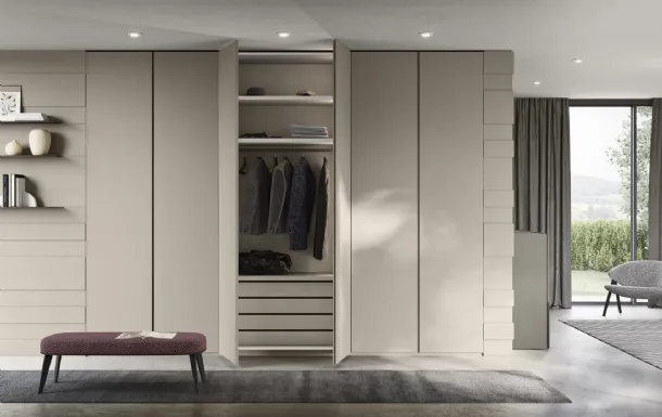 Dream wardrobe with swing doors by Fimar