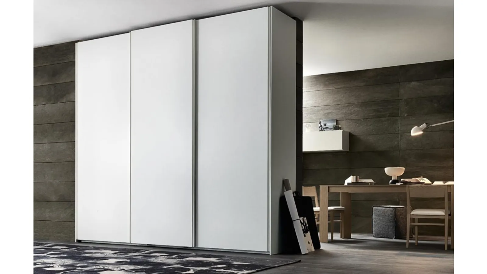 Wardrobe with Glide sliding doors by Giellesse