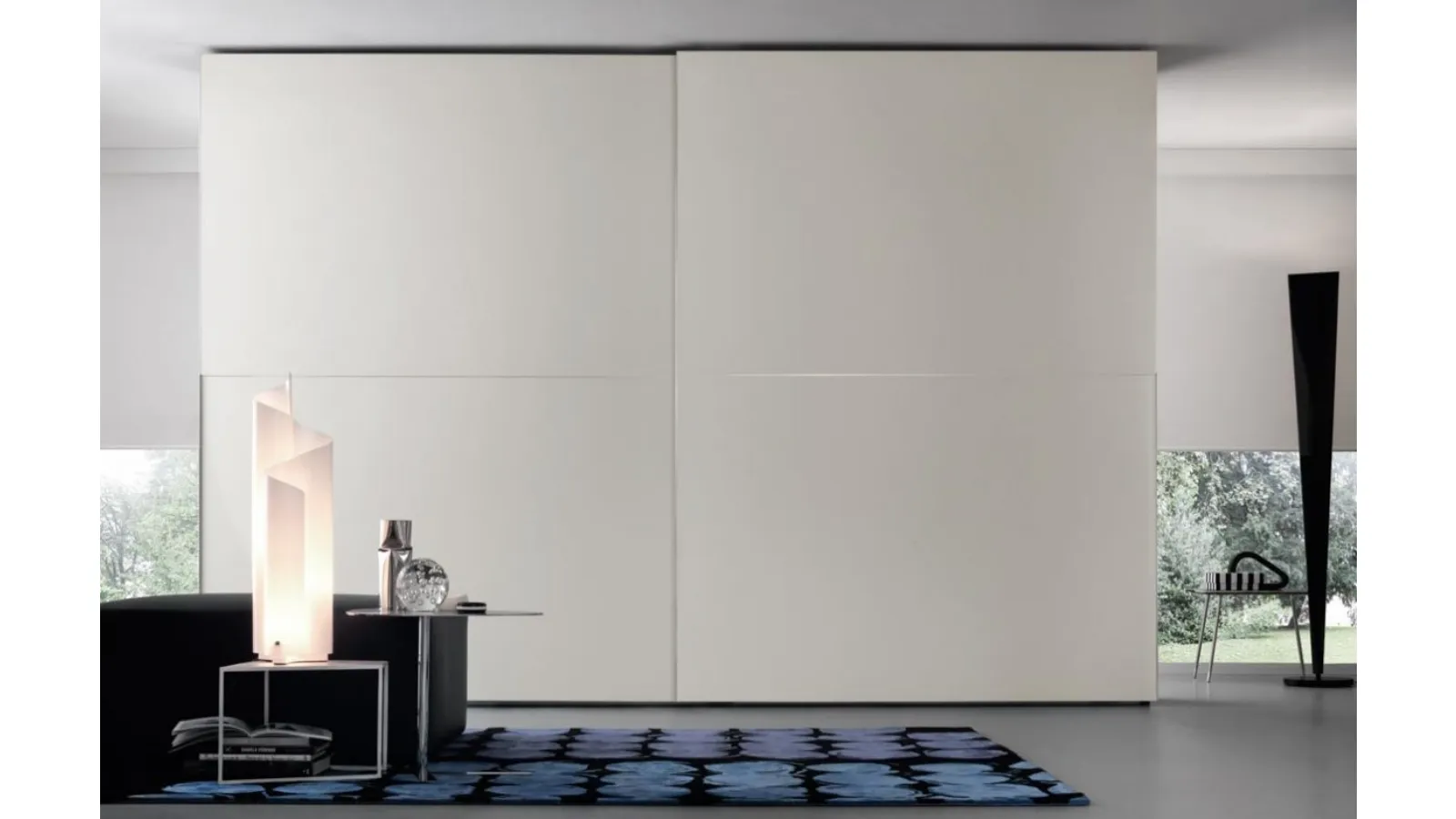 Wardrobe with sliding doors Heron lacquered in matte white by Giellesse