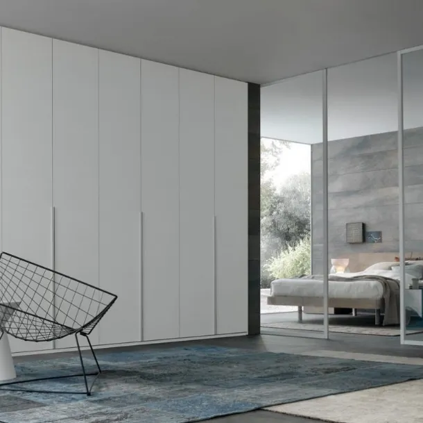 Wardrobe with swing doors Outdoor lacquered Matte White by Giellesse