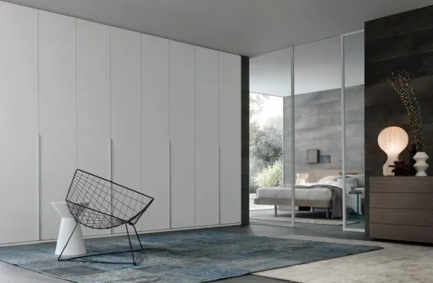Wardrobe with swing doors Outdoor lacquered Matte White by Giellesse