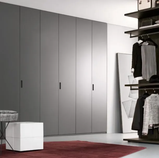 Pacific wardrobe with hinged doors, matte lacquered by Giellesse