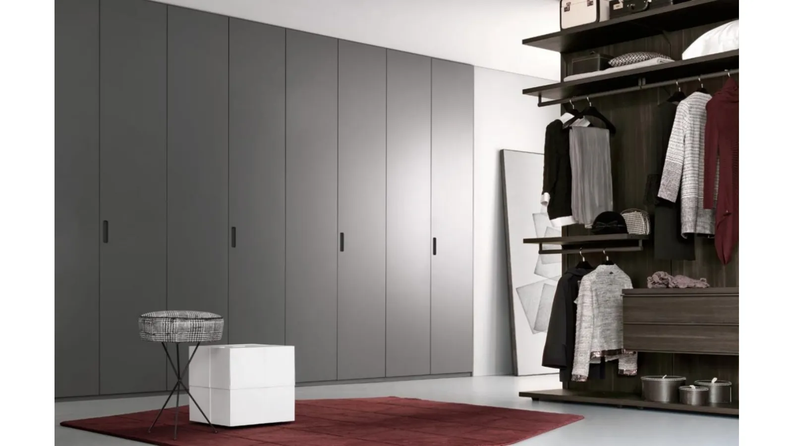 Pacific wardrobe with hinged doors, matte lacquered by Giellesse
