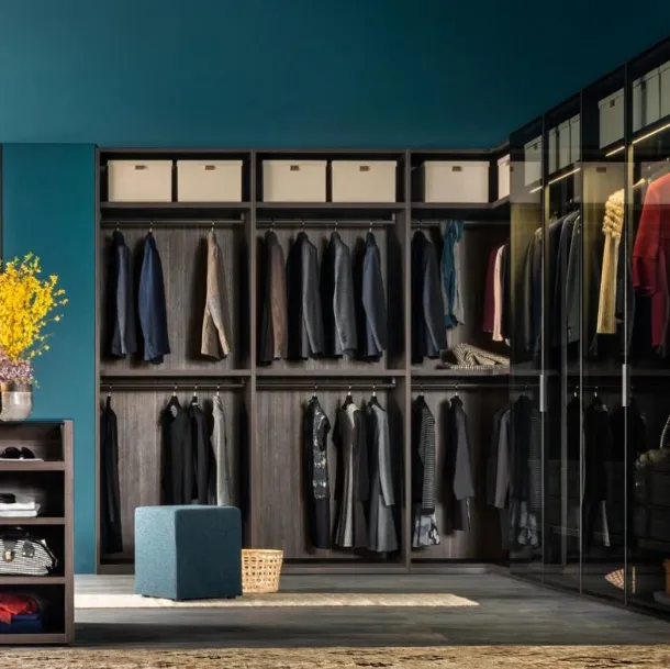 Pivot corner wardrobe with glass and aluminum doors by Giellesse