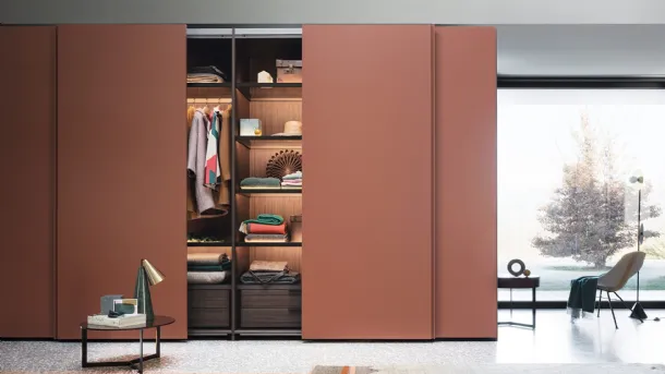 Custom wall-mounted wardrobe with sliding door in matte lacquered Text by Lema