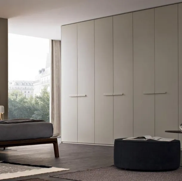 Wardrobe with hinged doors Wave matte lacquered by Giellesse